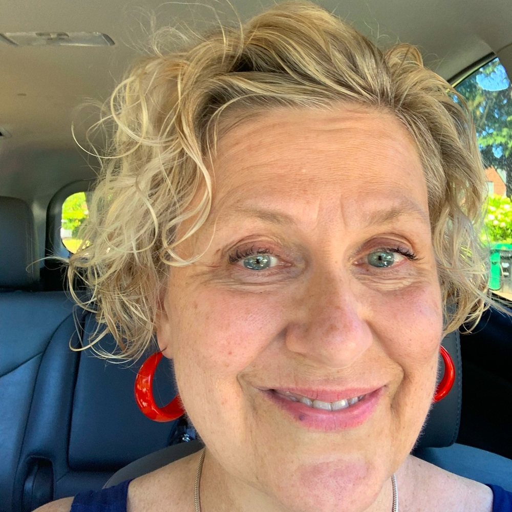 Meet your Posher, Tracey